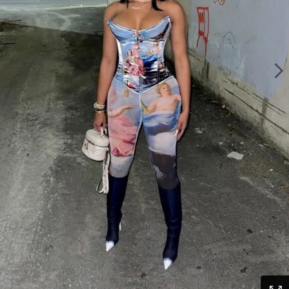 Corset Renaissance Set - Picture 1 of 8